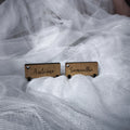 Prénom de table en bois découpé laser, marque-place mariage, bois naturel 
clair, calligraphie élégante, artisanal français, souvenir invité
