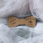 Nœud papillon en bois gravé "Je suis le témoin", prénoms mariés, date mariage, 
alliances gravées, accessoire mariage , bois naturel personnalisé