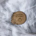 Plaques en bois gravées "Veux-tu être ma marraine", message 
tendre, dessins bébé garçon et fille, demande émouvante, bois naturel

